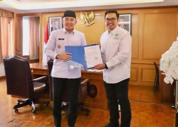 Bupati Tala Kunjungi Wamenhut RI