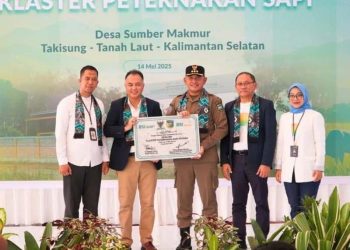 Bupati Luncurkan Program BSI di Desa Sumber Makmur
