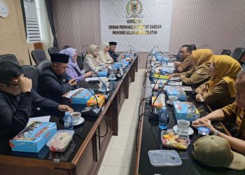 Komisi IV Minta Copot Kepala SMAN 1 Sungai Tabuk