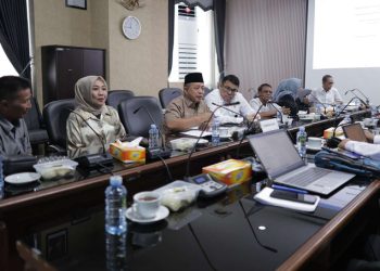 D:\2025\Juni 2025\13 Juni 2025\2\Pansus IV Bahas Raperda GDPK 2023-2045.jpg