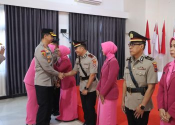 D:\2025\Juni 2025\14 Juni 2025\2\2\New Folder\Sejumlah Pejabat Polres Tabalong Laksanakan Sertijab.jpg