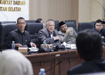 D:\2025\Juni 2025\3 Juni 2025\2\22\New Folder\Pansus III Matangkan Dokumen RPJMD.jpg