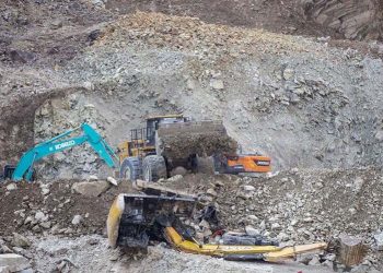 Longsor Di Lokasi Galian C Gunung Kuda, Cipanas