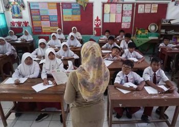 Bantuan Subsidi Upah Guru Honorer