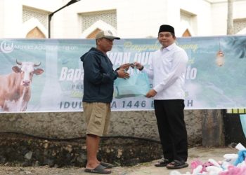 Bang Arul salurkan daging kurban dari Presiden Prabowo