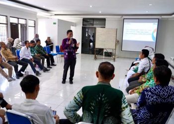 10 Desa Anti Maladministrasi diberikan Pembekalan Standar Pelayanan Publik