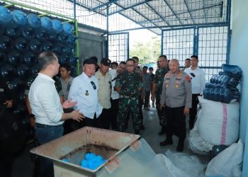 Gubernur Kalsel Apresiasi dan Bangga Pengelolaan Air Minum