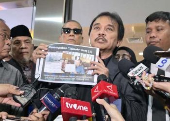 Roy Suryo Sebut 99,9 Persen Palsu
