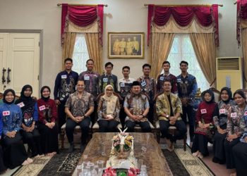 D:\2025\Agustus 2025\13 Agustus 2025\2\2\aXC.jpg