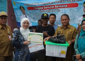 D:\2025\Agustus 2025\13 Agustus 2025\5\hal 5\Ketua PKK Kota Banjarmasin Hj Neli Listriani didampingi Kepala Dinas Sosial.jpg