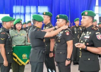 D:\2025\Agustus 2025\14 Agustus 2025\2\Letkol Ardiansyah Jabat Dandim 1002 HST.jpg