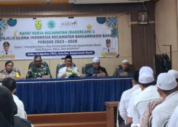 D:\2025\Agustus 2025\14 Agustus 2025\5\hal 5\MUI Kota Banjarmasin menggelar rapat kerja kecamatan.jpg