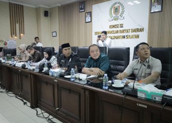 D:\2025\Agustus 2025\7 Agustus 2025\2\2\New Folder\Komisi III Bahas Program Rumah Layak Huni.jpg