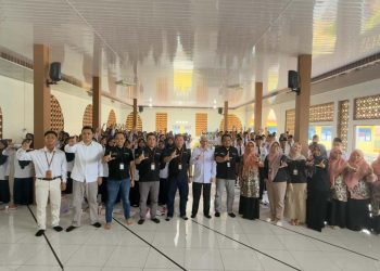 OJK dan Bank Kalsel Edukasi Melek Finansial Sejak Dini di MTsN 3 Tanah Bumbu