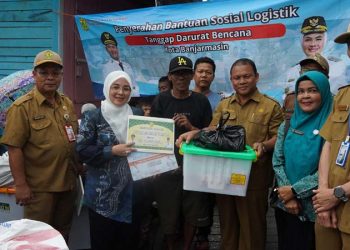 Pemko Serahkan Bantuan untuk Warga