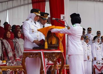Upacara Penurunan Bendera Jadi Momentum Refleksi Kebangsaan