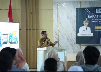 D:\2025\Oktober 2025\1 Oktober 2025\5\hal 5\Kepala DKISP Banjar HM Aidil Basith memberikan sambutan saat membuka Rako.jpg