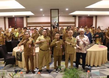 Bupati Tapin Buka Kegiatan Sosialisasi Aplikasi I’DIS