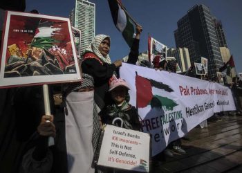 FPN Menggelar Aksi Simpatik