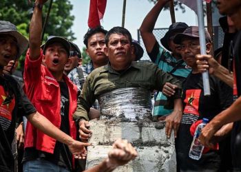 Aksi Hari Tani Nasioanl Ke-65