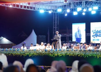 Seruan Persatuan dan Cinta Tanah Air Bergema di Pantai Pagatan