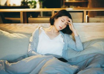 D:\2025\Oktober 2025\22 Oktober 2025\11\Halaman 1-11 Rabu\mengalami.jpg