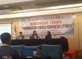 D:\2025\Oktober 2025\27 Oktober 2025\5\hal 5\Kasubag Umum Balai Bahasa Provinsi Kalimantan Selatan Ratna Purwito Sari (tengah).jpg