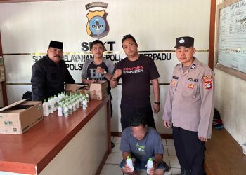 G:\2025\Oktober 2025\7 Oktober 2025\2\Polisi Tangkap Pelaku Pembacokan di Muara Uya.jpg