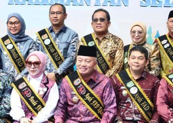 Sahrujani-Murniati Dikukuhkan Jadi Ayah Bunda FAD HSU