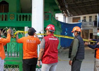 DPR: Tetapkan Pihak Bertanggung Jawab Atas Kasus Al Khoziny