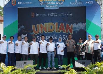 ank Kalsel kembali menggelar Undian Tabungan Simpeda ASN Periode XI Tahun 2025 sebagai bentuk apresiasi kepada nasabah Aparatur Sipil Negara (ASN) yang telah mempercayakan pengelolaan keuangannya melalui Bank Kalsel.ist
