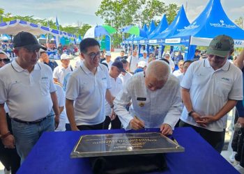 Gubernur Kalsel Dorong Bank Kalsel Terus Berinovasi