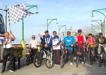 Funbike Meriahkan Akhir Pekan Warga Kotabaru