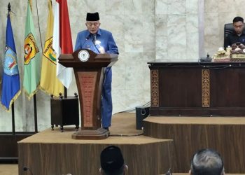 D:\2025\November 2025\13 November 2025\2\Muhidin Soroti Fasilitas RSUD Ulin.jpg