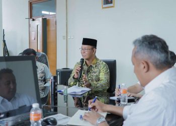 D:\2025\November 2025\18 November 2025\2\2\New Folder\Pansus II Pelajari Penataan Arus Perdagangan.jpg