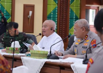 D:\2025\November 2025\25 November 2025\5\hal 5\GUBERNUR.jpg