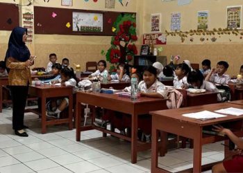 D:\2025\November 2025\27 November 2025\8\8\foto opini 1.jpg