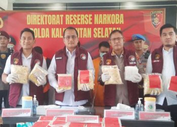 D:\2025\November 2025\6 November 2025\2\Puluhan Kilo Sabu Jaringan Fredy Pratama Disita.jpg