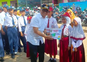 Pemkab Tabalong Beri Beasiswa bagi Ribuan Siswa Berprestasi