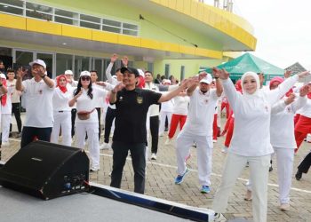 Wagub Kalsel dan istri Ingatkan Gerak dan Pola Hidup Sehat