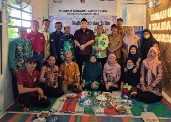 D:\2025\Desember 2025\4 Desember 2025\5\hal 5\Ketua KTNA Kota Banjarbaru periode 2025--2030 Gusti Rizky Sukma Iskandar Putera (tengah).jpg