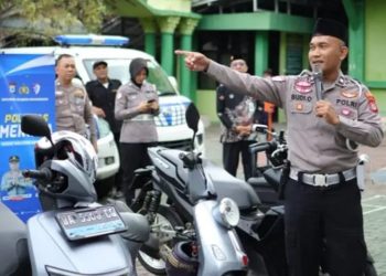 G:\2025\Desember 2025\17 Desember 2025\2\BERITA DAN FOTO UNTUK HALAMAN 2, TERBIT RABU TANGGAL 17 DESEMBER 2025\4.jpg