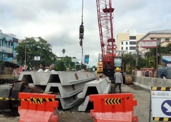G:\2025\Desember 2025\23 Desember 2025\5\hal 5\Proses pembangunan sungai veteran dalam program NUFReP di kota Banjarmasin.jpg