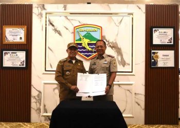 Bupati Serahkan Mobil Operasional Kepada Kantor Pertanahan