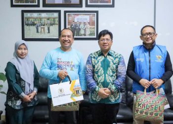 Setwan Kalsel Layani Kunjungan Bappeda Banten