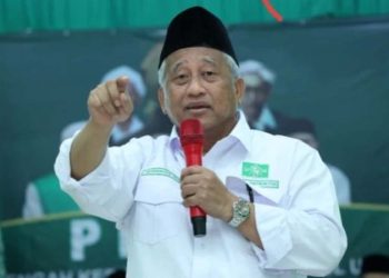 M Nuh: Silaturahmi Mustasyar PBNU Tak Bisa Batalkan Pleno