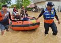 2.895 warga terdampak banjir dievakuasi di Pariangan Kabupaten HSS