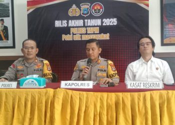 G:\2025\2026\Januari\2 Januari 2026\2\2\New Folder\Polres Tapin dan HSU Gelar Rilis Akhir Tahun.jpg