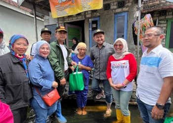 G:\2026\Januari\13 Januari 2026\5\Hal 5\Walikota HM.Yamin dan anggota DPRD serta SKPD lingkungan pemko Banjarmasin meninjau banjir.jpg