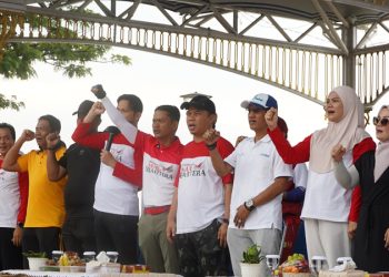 G:\2026\Januari\20 Januari 2026\5\Walikota Yamin dan Wakilnya Hj Ananda serta ketua TP PKK Neli Listriani p.jpg